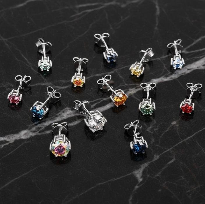 Earring Colored VVS1 D Moissanite
